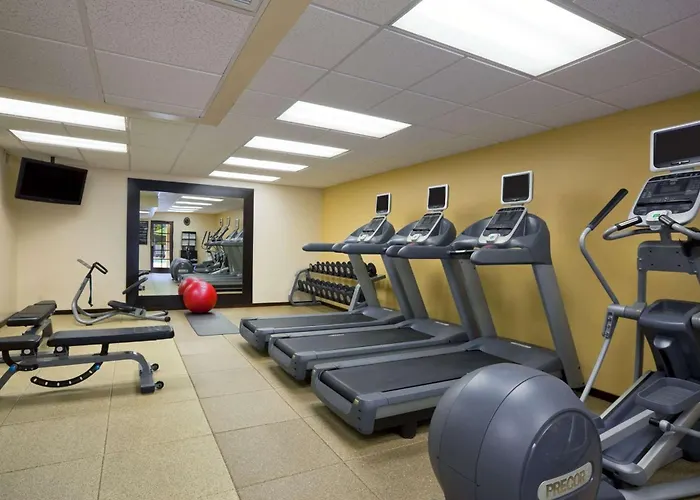 Embassy Suites By Hilton Phoenix Tempe